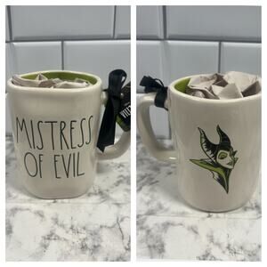 NWT Rae Dunn Maleficent  MISTRESS OF EVIL mug